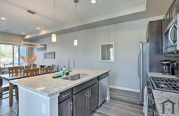 5302 E 64th Ave — Photo 12