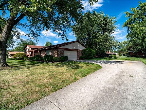 3rd image of 312 Chris Dr