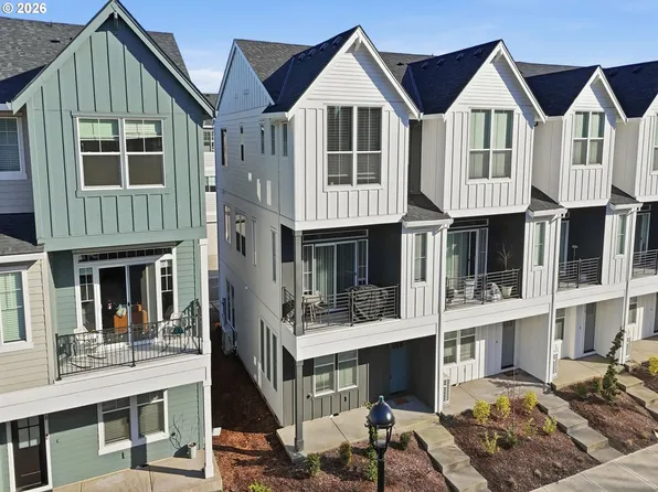 3382 SE Brookwood Ave, Hillsboro, OR 97123