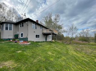 15 Blake Dr, Lincoln, ME 04457