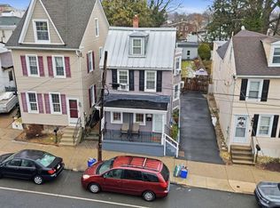 4135 Rhawn St, Philadelphia, PA 19136