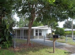 5621 Simms St, Hollywood, FL 33021