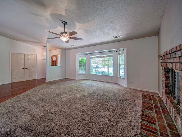 4934 Tralee Ln — Photo 23
