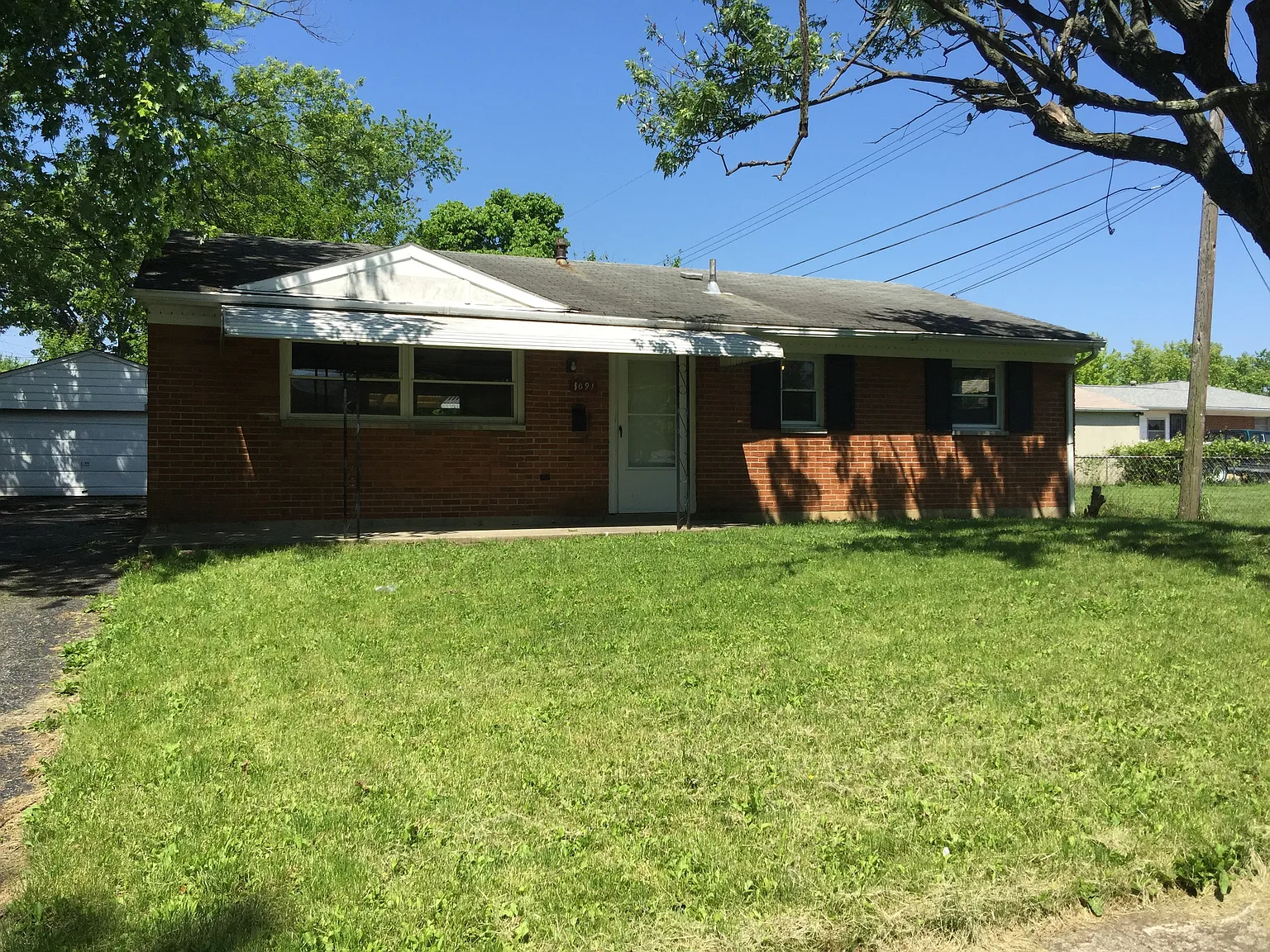 1091 Striebel Rd photo 1