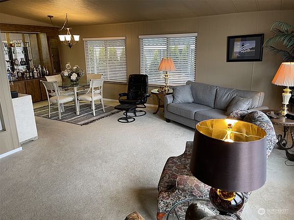 4th image of 225 NE Ernst Street #95