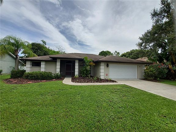 2nd image of 3224 Crystal Lakes Ct