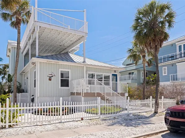 106 7th Ave, Saint Pete Beach, FL 33706
