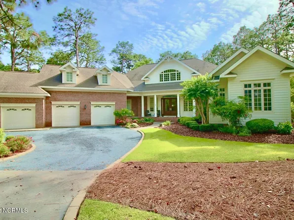 10 Braemar Road, Pinehurst, NC 28374