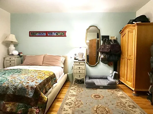 Rented by Sovereign Associates | media 10