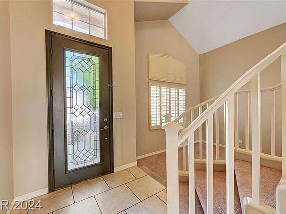 4th image of 1351 Dream Valley St