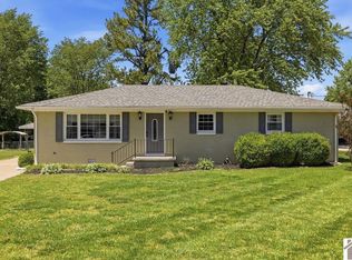 316 Longview Dr, Paducah, KY 42001