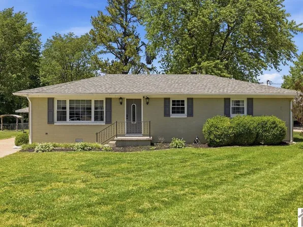 316 Longview Dr, Paducah, KY 42001