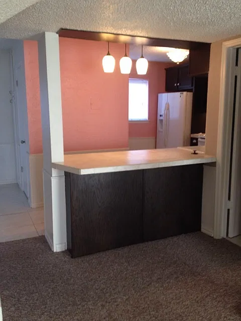 ALL Appliances Included Gorgeous 2 Bedroom 1.5 Bathroom Townhouse w/ Swimming Pool on site!! — Photo 4