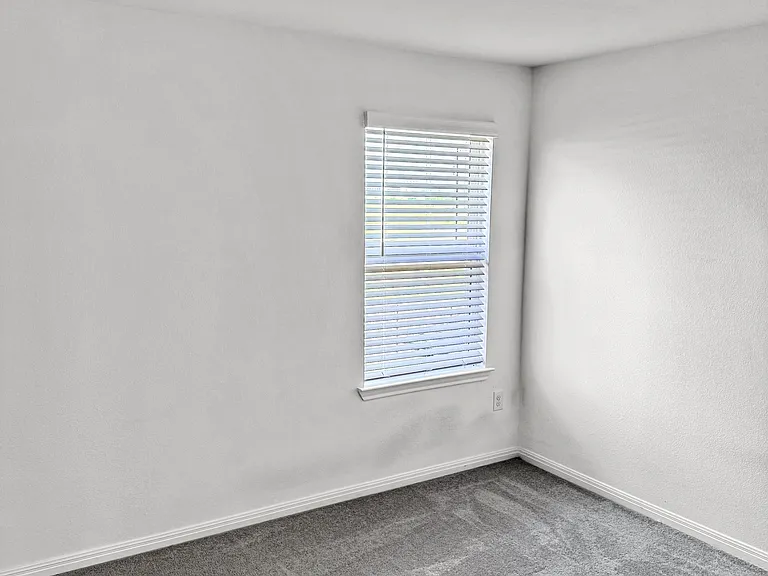 5800 Beverly Prairie Rd — Photo 22
