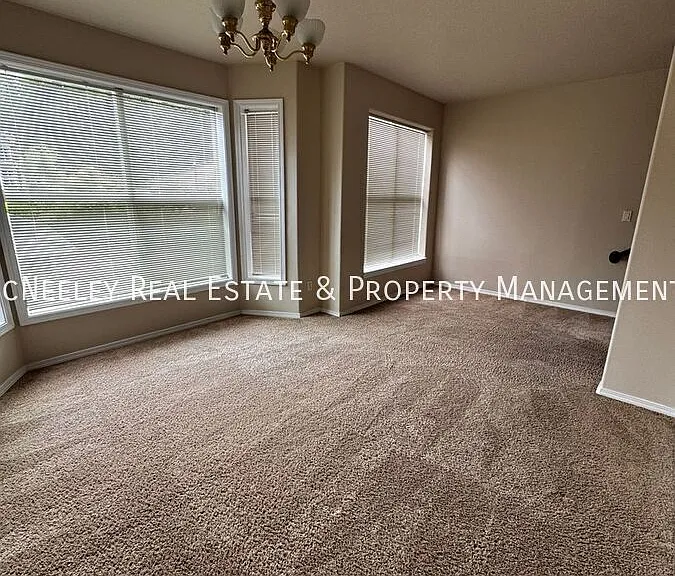 15762 SW Flagstone Dr — Photo 5