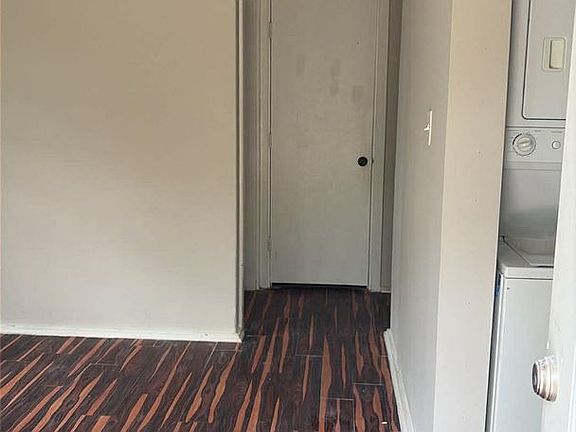 2nd image of 245 S Benedict Ave