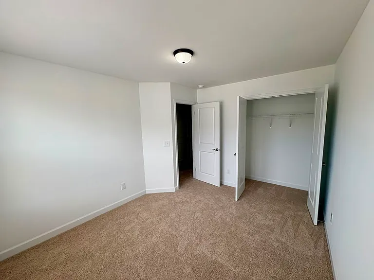 1071 Balsam Ln — Photo 20