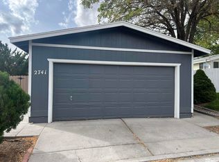 2741 Larkspur St, Reno, NV 89512