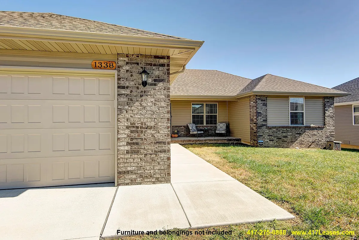 Building Photo - 1338 S Marseilles Ave