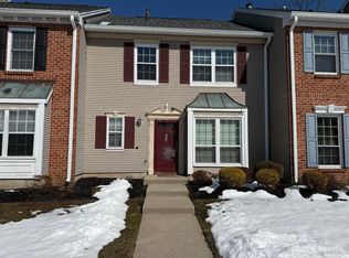 358 Hadleigh Ln, North Brunswick, NJ