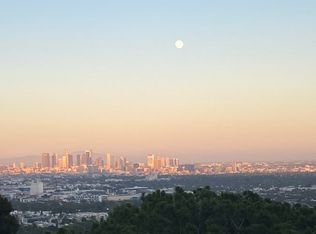 8242 Hillside Ave, Los Angeles, CA 90069