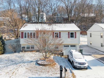 19 Skyline Drive, Danbury, CT, 06810