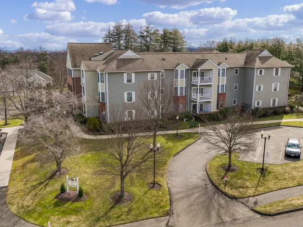 65 Cassandra Boulevard #302, West Hartford, CT 06107