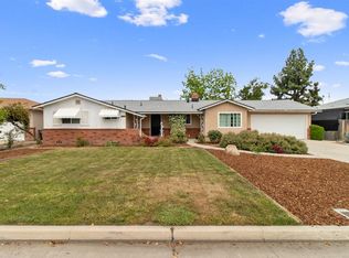 5757 E Ashlan Ave, Fresno, CA