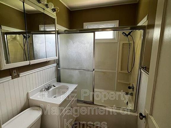 5th image of 1246 SW High Ave