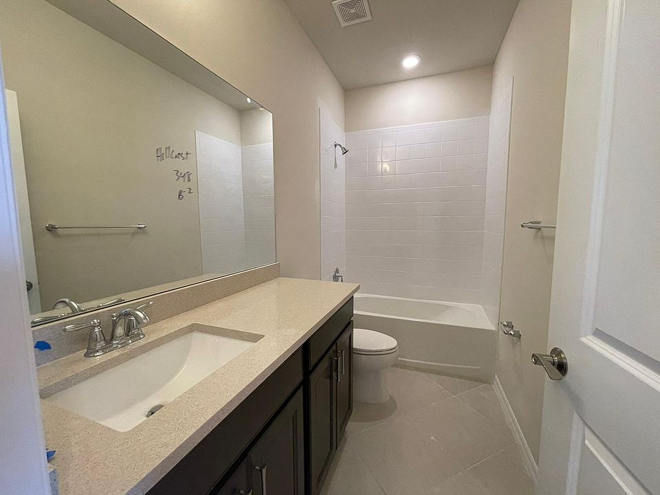 1st image of 41 Greenway Dr