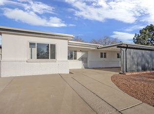 1516 Moon St NE, Albuquerque, NM 87112