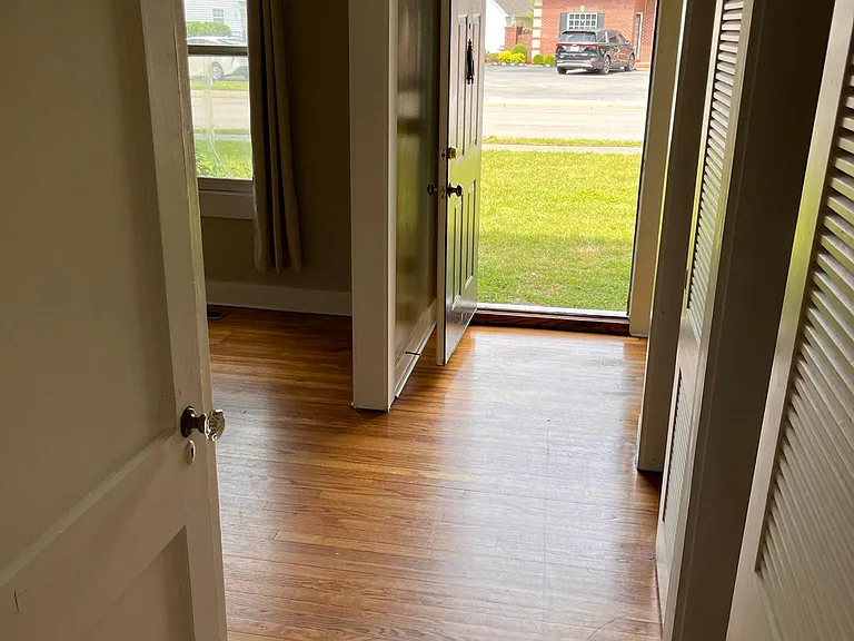 641 N Dixie Ave #1 — Photo 5