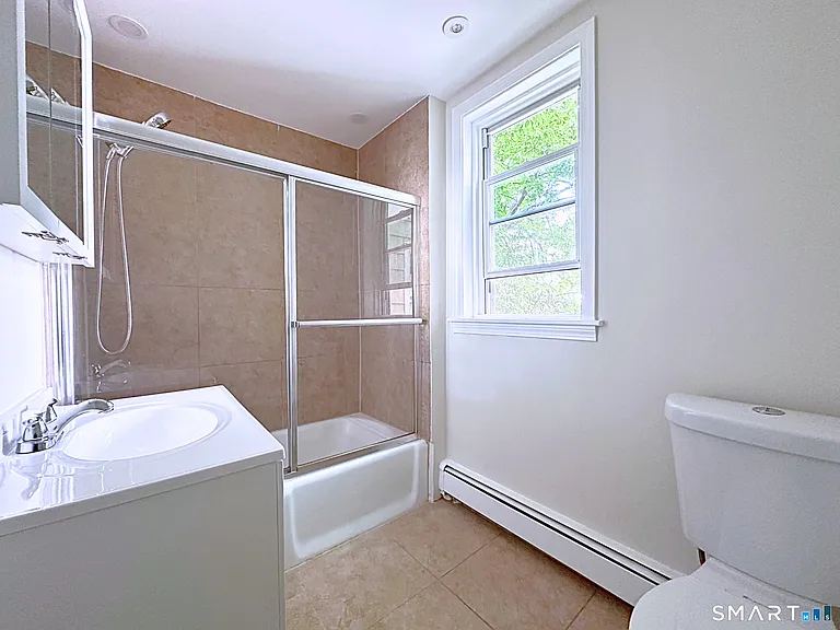 13 Bartlett St #2 — Photo 10