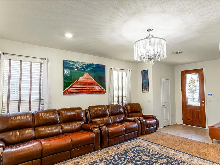 606 Screech Owl Dr — Photo 19