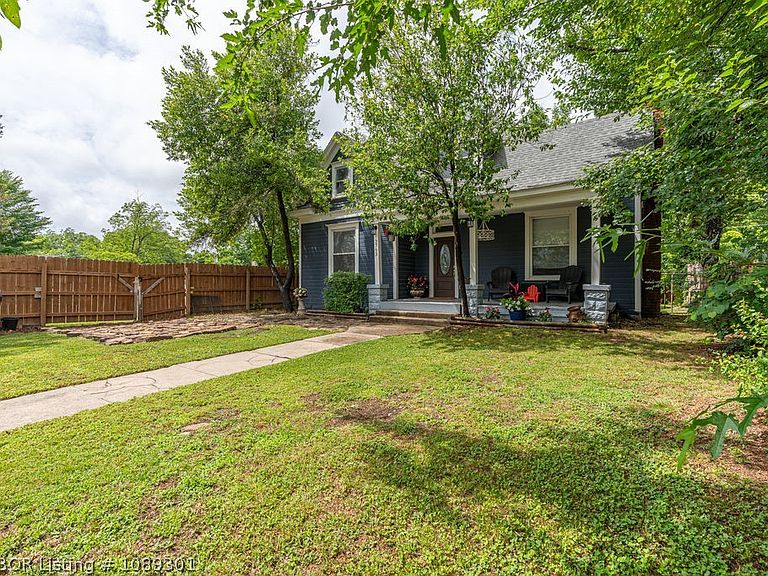 Listing photo 4