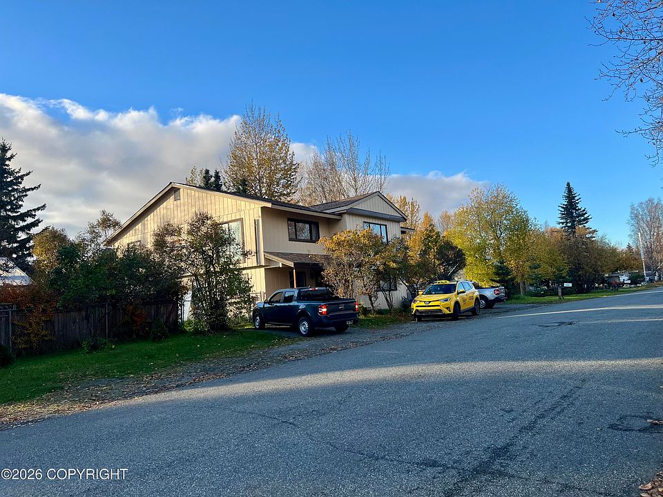 1st image of 4002 Barbara Dr