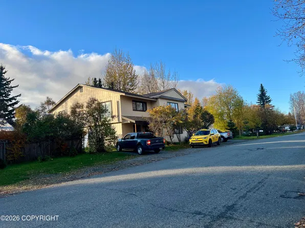 4002 Barbara Dr, Anchorage, AK 99517