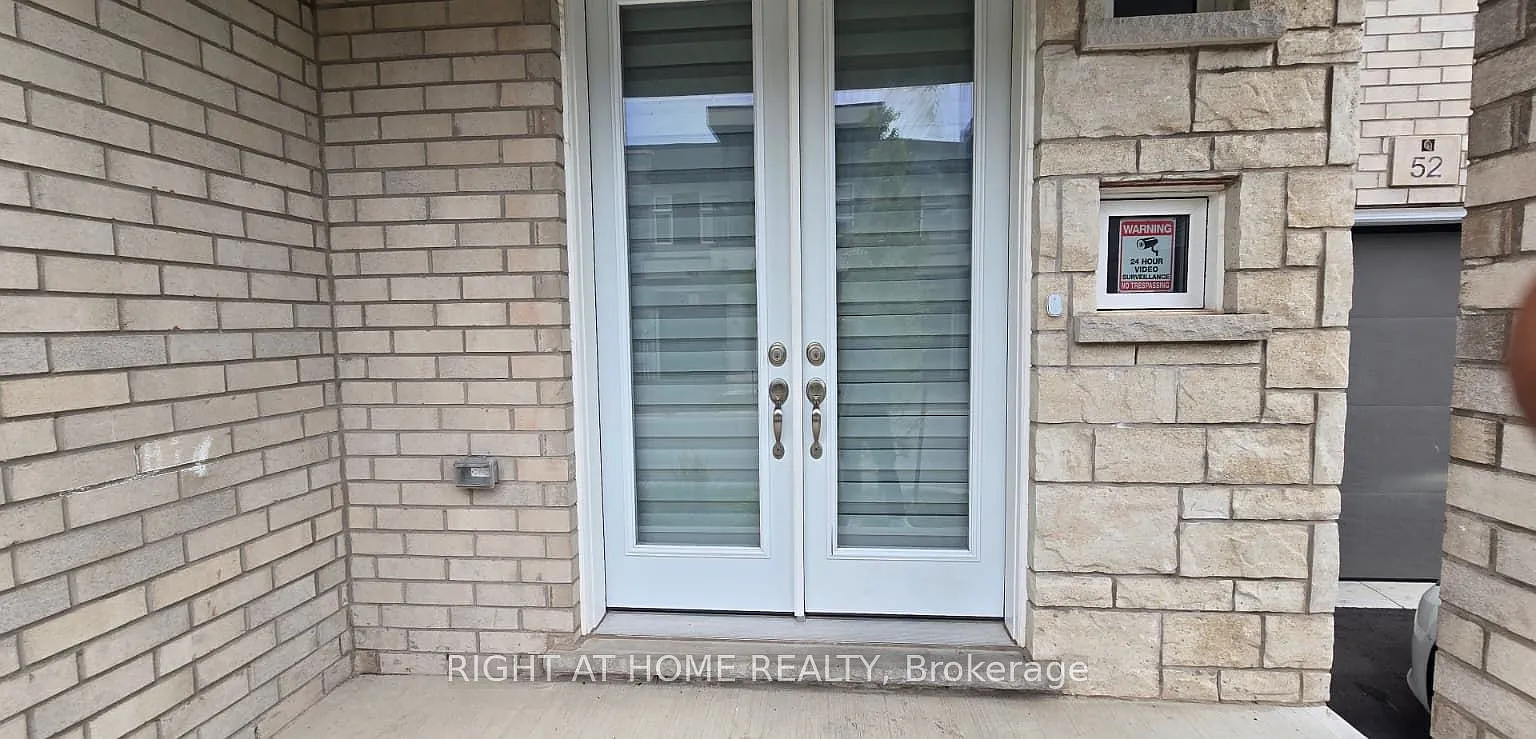 3 bed, $2,400 — Photo 2