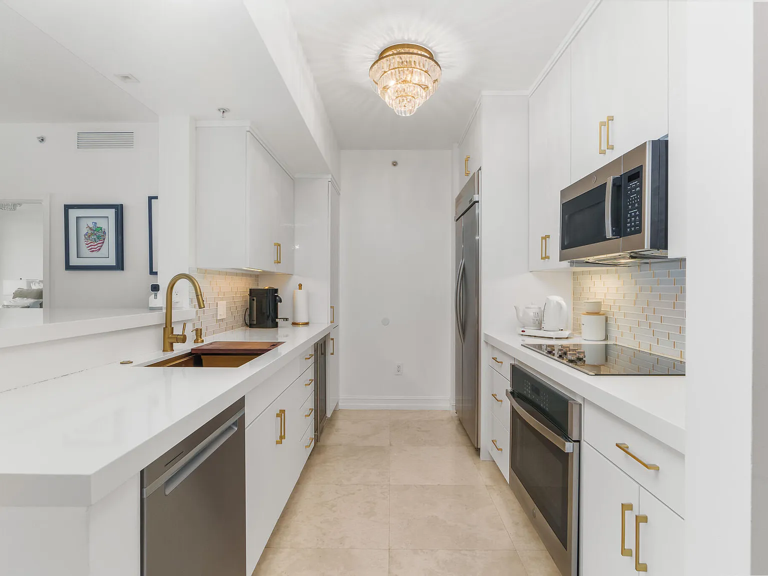 2 bed, 2.0 bath, 1120 sqft, $10,000 — Photo 2