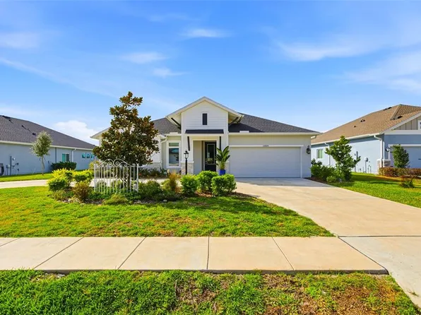 12889 Oak St, San Antonio, FL 33576