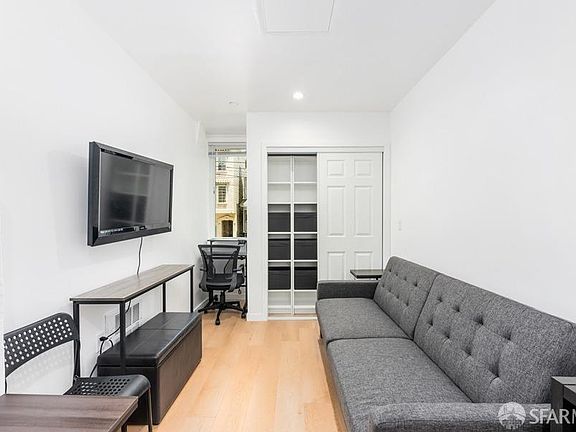 3rd image of 68 Diamond St #7