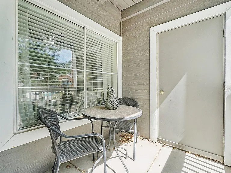Adagio Apartments — Photo 14