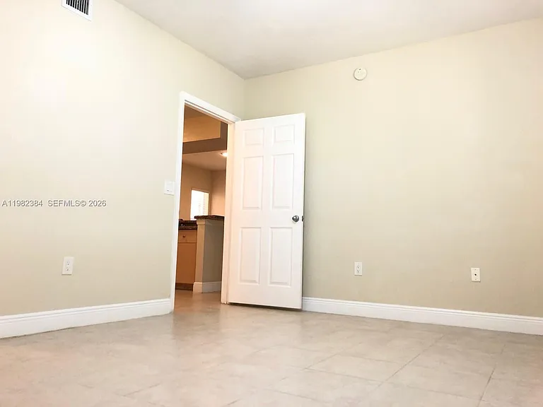 2557 Centergate Dr #103 — Photo 17