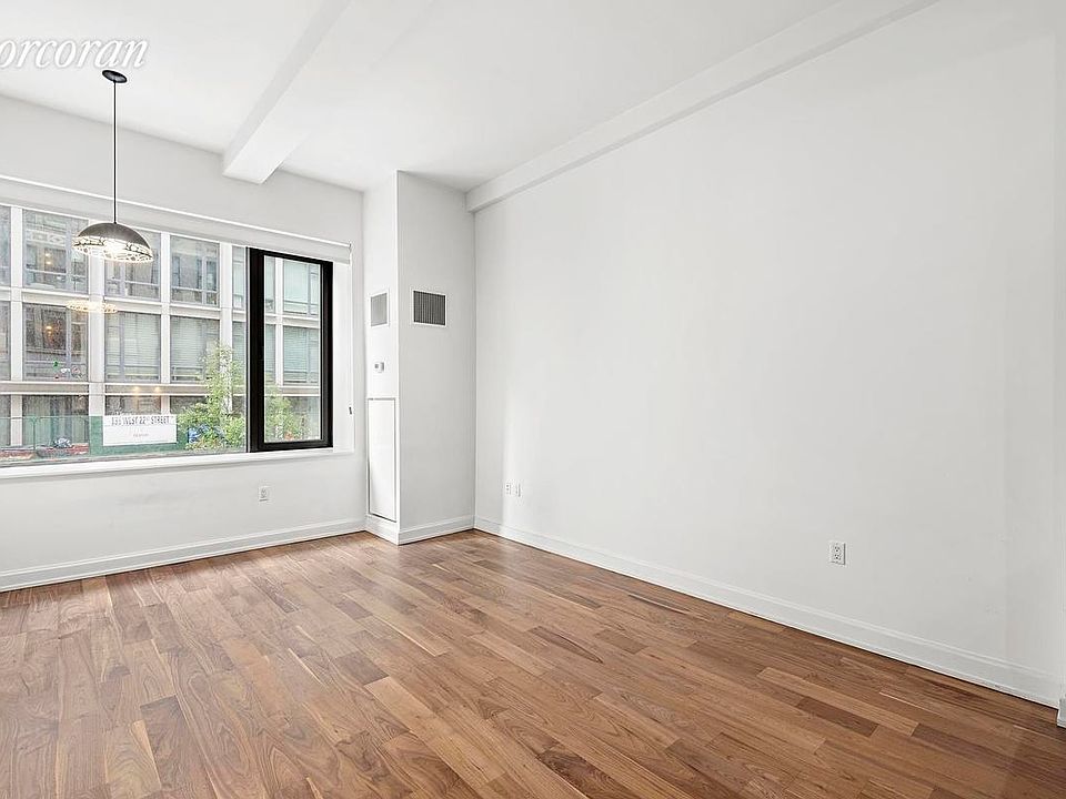 1st image of 140 W 22nd St #2C