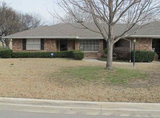 1116 Melody Dr, Ardmore, OK 73401