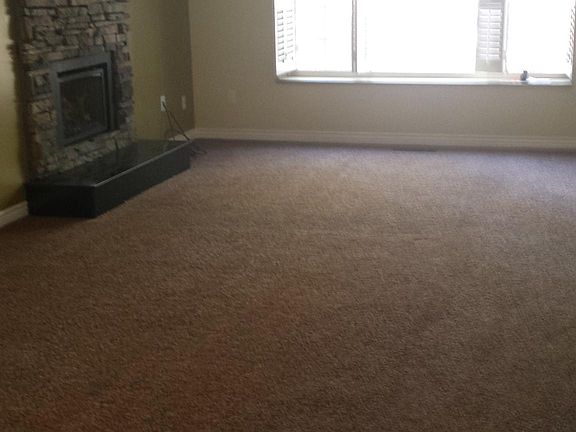 2nd image of 743 E Shady Creek Pl S