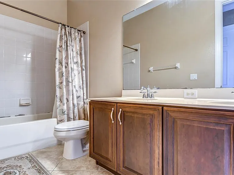 10602 Cayman Isle Ct — Photo 40