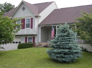8003 Blossom Wood Ct, Fredericksburg, VA 22407