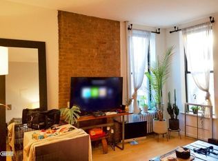 125 Wythe Ave APT 2F, Brooklyn, NY 11249