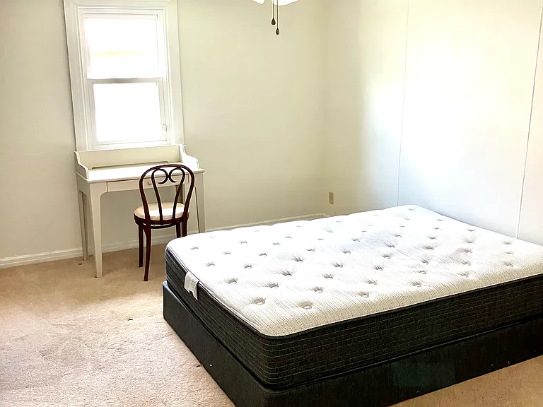 2721 Garfield Ave — Photo 8